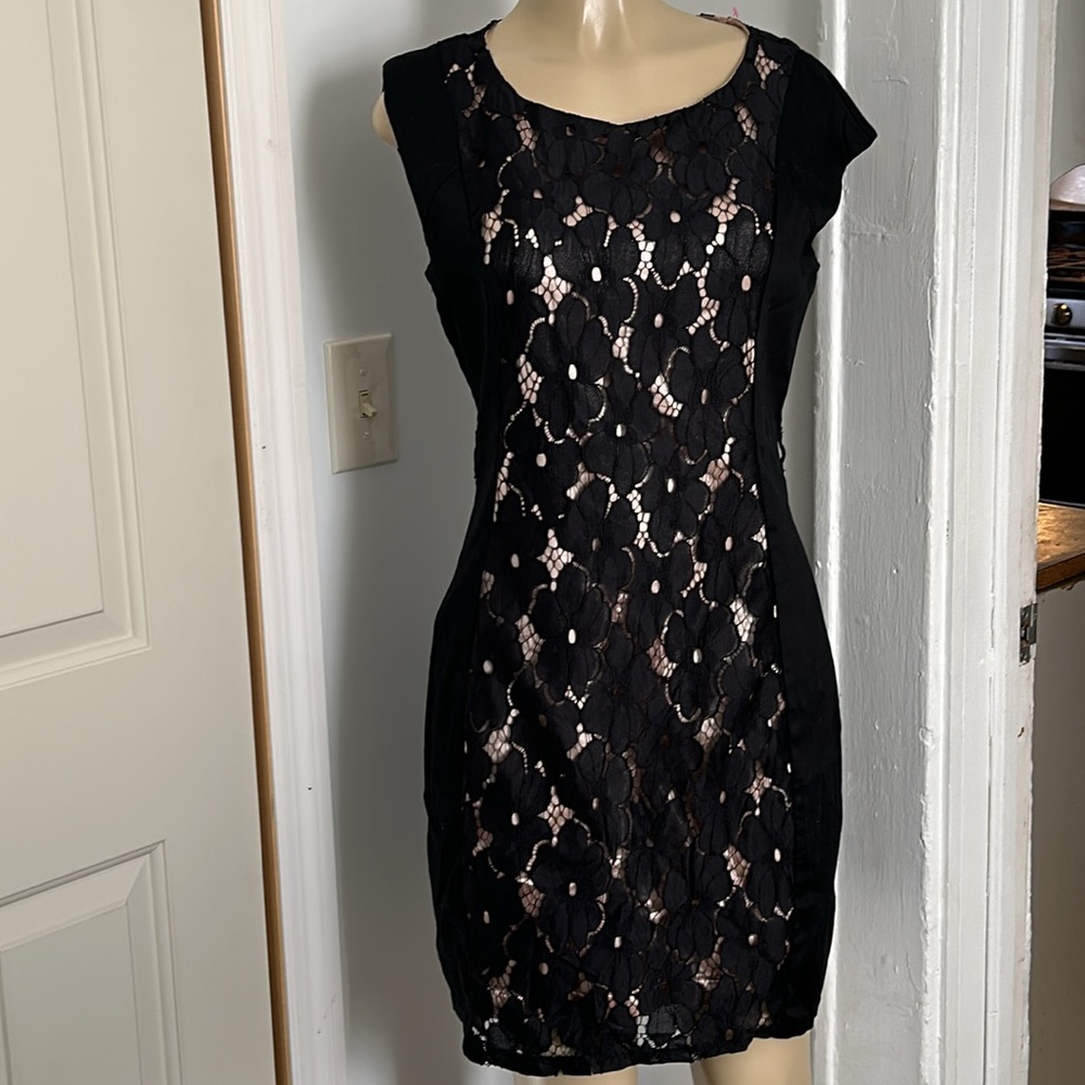 APRICOT DRESS SIZE  L